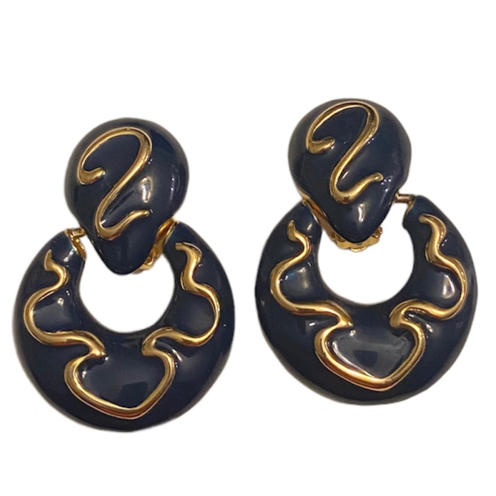 F. O. INC VINTAGE clip ons door knockers